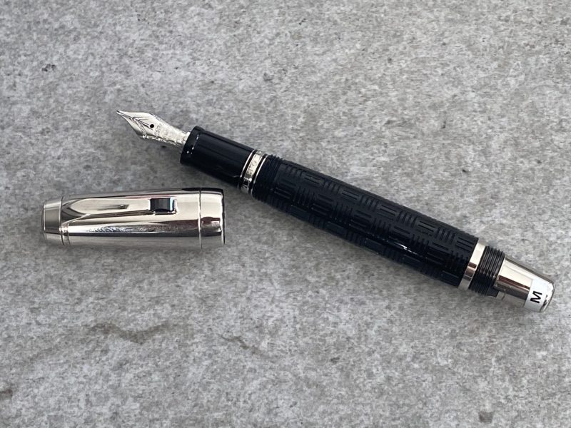 Montblanc Boheme Doue Platinum Plated Fountain Pen With Synthetic Black Gemstone