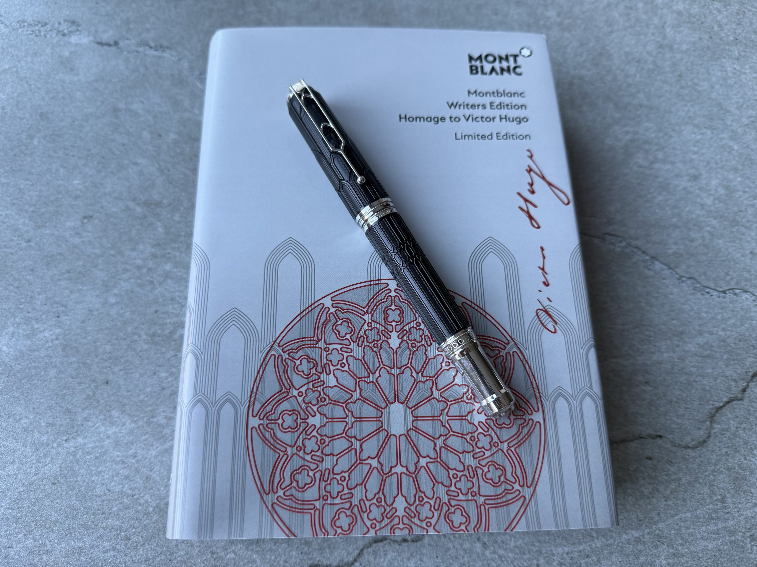 Montblanc Writers Edition Victor Hugo Roller Year 2010