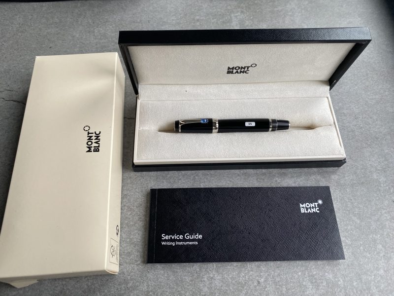 Montblanc Boheme Platinum Plated Blue Stone Fountain Pen